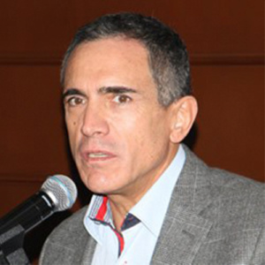 Mtro. José Alberto Villasana