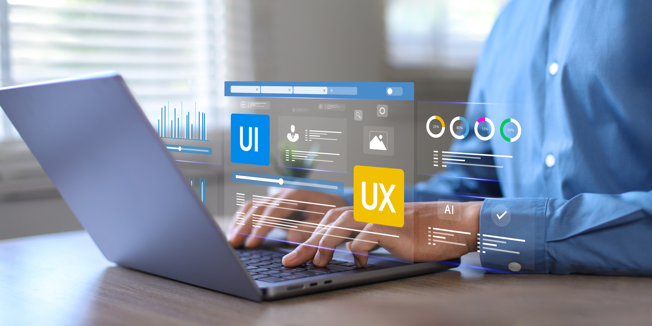 Emprendedor diseñando una estrategia de marketing para impulsar su negocio.