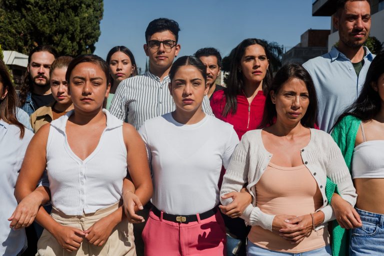 Conmemoración del Día Internacional de la Mujer y reflexión jurídica sobre los derechos de las mujeres.