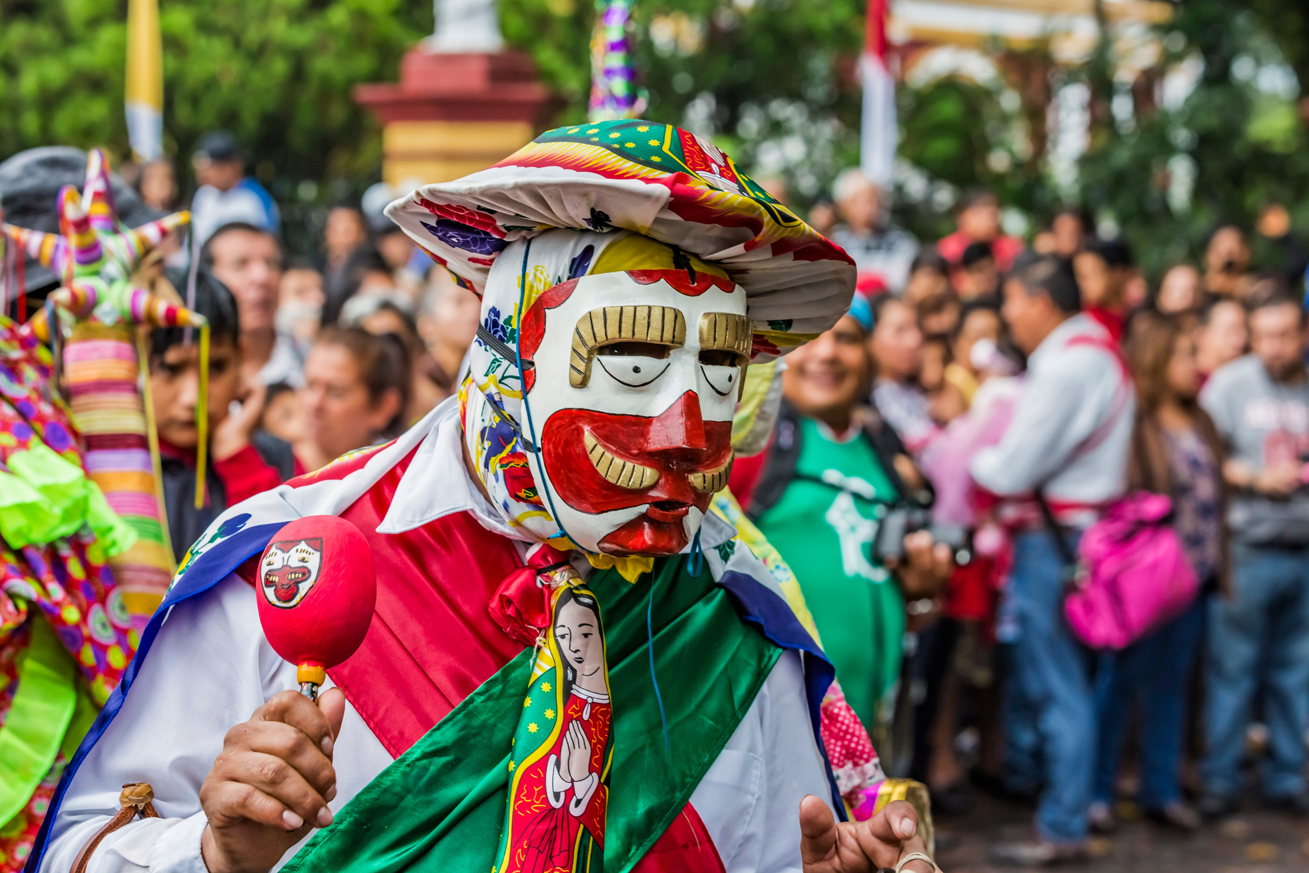 Fiesta religiosa tradicional en una comunidad indígena de México como expresión de religiosidad popular.