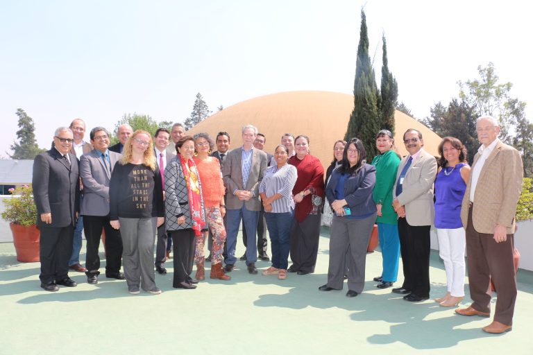 CACECA reacredita programas de la División de Negocios