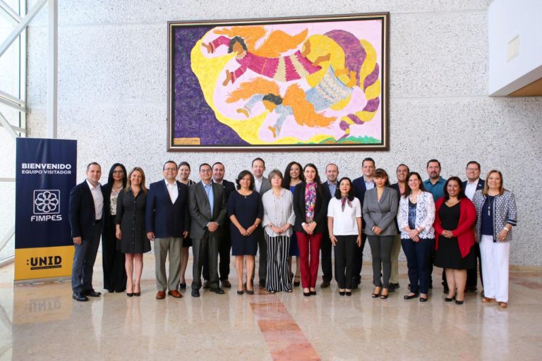 Participa UIC en procesos de acreditación FIMPES