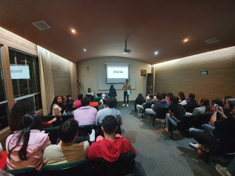 IMPI imparte conferencia sobre propiedad industrial