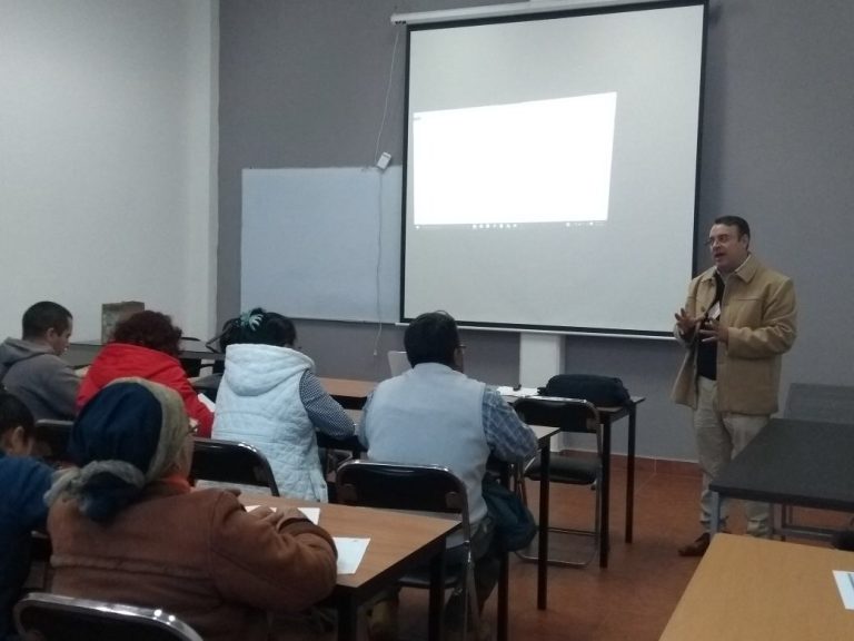 Presentación del proyecto de Investigación y Consultoría a Microempresarios de la Delegación Tlalpan