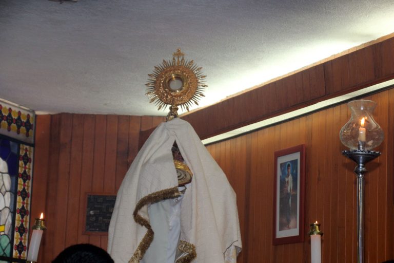 Celebración de Corpus Chiristi en la UIC