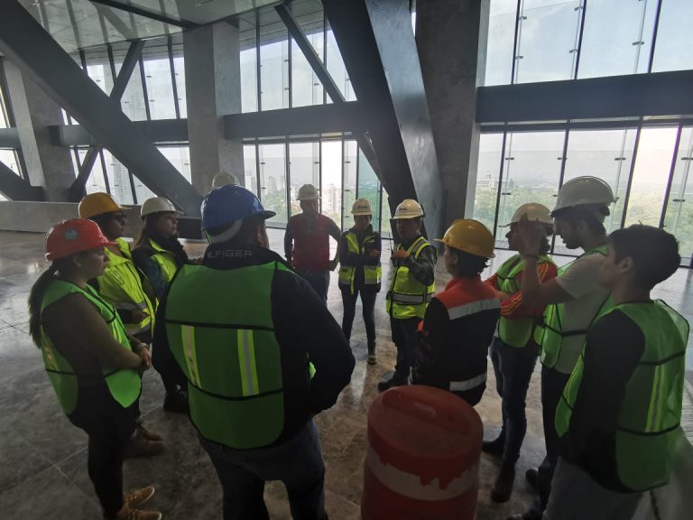 Visita Diplomado de Certificación de Edificios Sustentables la segunda torre sustentable más alta de la CDMX