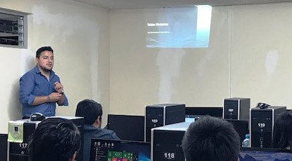 Gerente de Operaciones y Circulación en Grupo Katedra impartió taller a estudiantes de Mercadotecnia