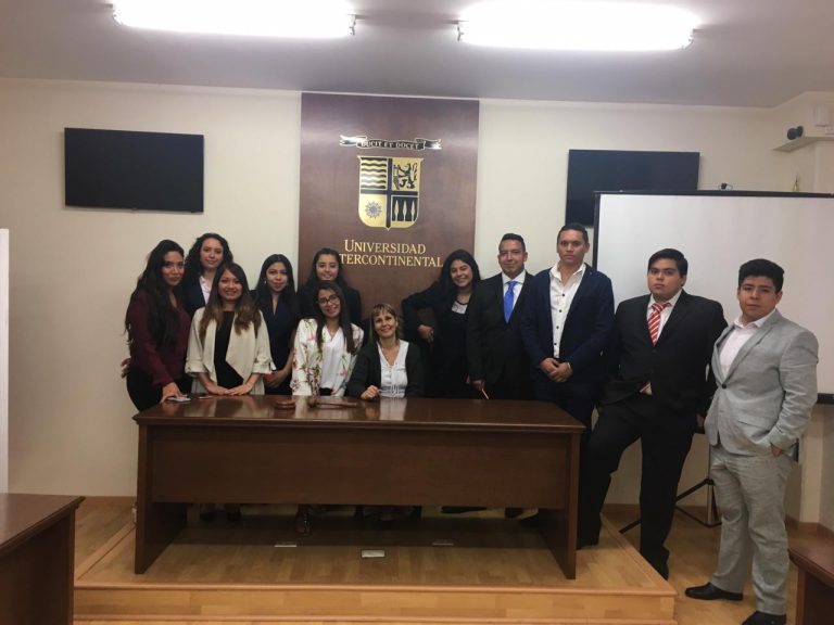 Simulación de juicio político