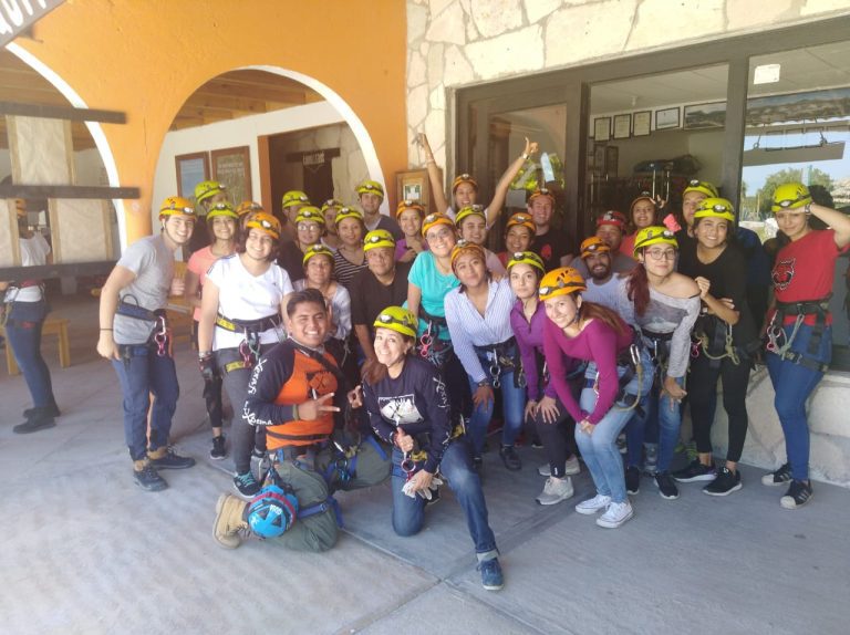 Práctica de integración de los estudiantes de la Div