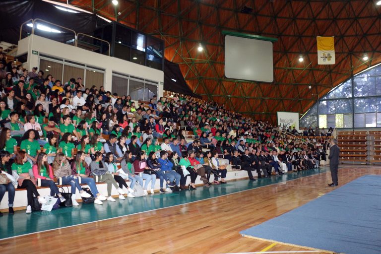 Curso de inducción para estudiantes de licenciatura