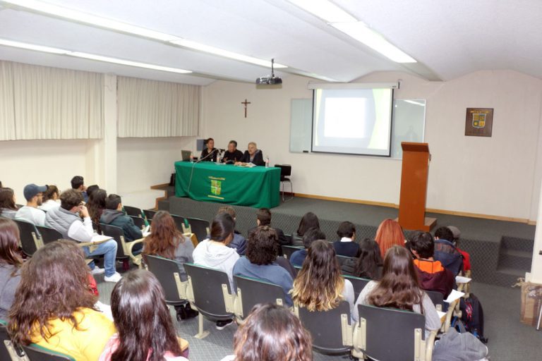 Conferencias sobre construcción de la ciudadanía