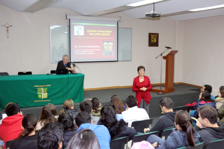 Celebración del Día del dentista en la UIC