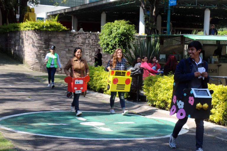 Práctica sobre el reglamento de tránsito