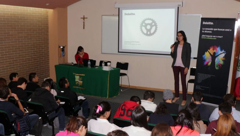 Concluyó Maratón de oportunidades laborales UIC