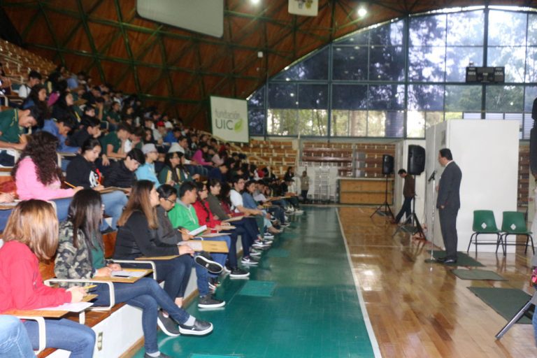 Estudiantes de nuevo ingreso de bachillerato y licenciatura participan en las Jornadas de Salud Preventiva