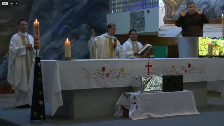 Misa en acción de gracias por el Día de las madres